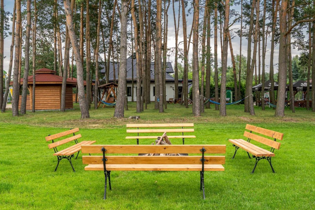Apartamenty Wakacyjna Wioska Ngo 20M Od Suntago Mszczonów Eksteriør billede