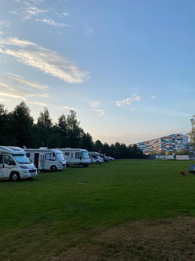 Apartamenty Wakacyjna Wioska Ngo 20M Od Suntago Mszczonów Eksteriør billede